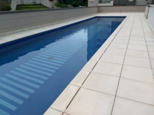 vista solarium revestimento de piso em finalização 2